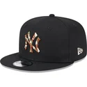 shapka-ploska-cherna-snapbek-9fifty-seasonal-infill-na-new-york-yankees-mlb-ot-new-era
