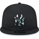 shapka-ploska-cherna-snapbek-9fifty-seasonal-infill-na-new-york-yankees-mlb-ot-new-era