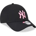 shapka-izvita-cherna-reguliruem-rosa-9forty-neon-na-new-york-yankees-mlb-ot-new-era