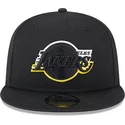 shapka-ploska-cherna-snapbek-9fifty-split-na-los-angeles-lakers-nba-ot-new-era