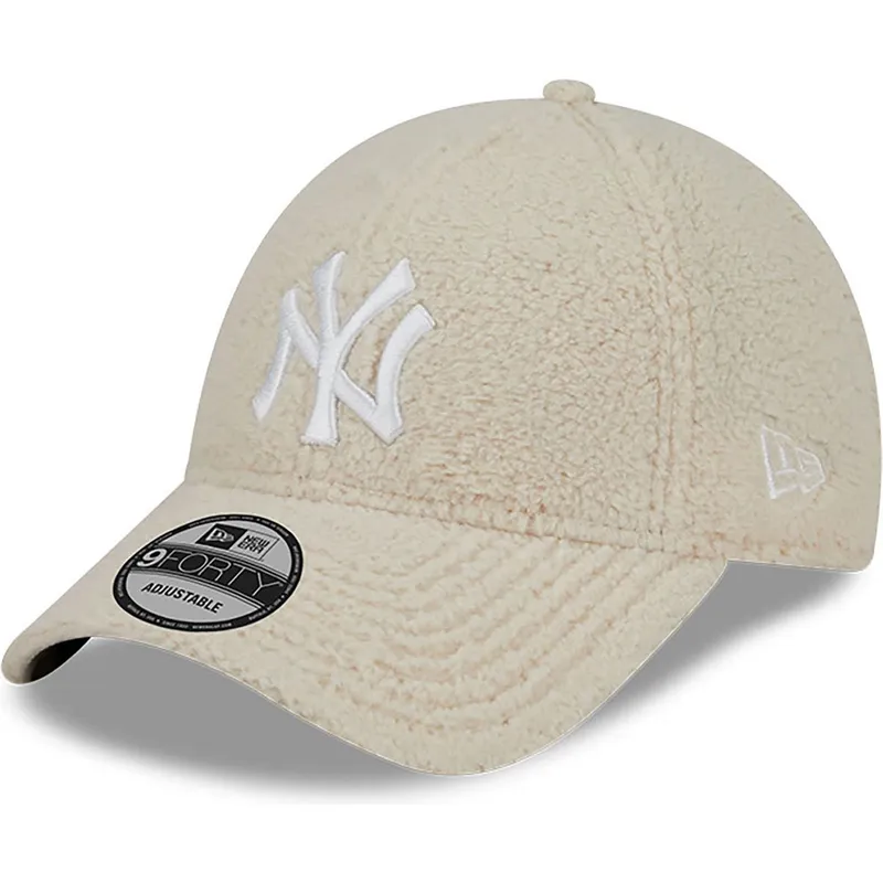 shapka-izvita-bezhov-reguliruem-9forty-teddy-na-new-york-yankees-mlb-ot-new-era