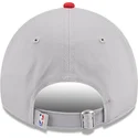 new-era-izvita-periferiya-9twenty-tip-off-2023-houston-rockets-nba-siva-i-chervena-reguliruema-shapka