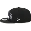 shapka-ploska-cherna-snapbek-9fifty-tip-off-2023-na-chicago-bulls-nba-ot-new-era