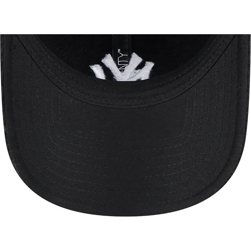 shapka-izvita-cherna-reguliruem-9twenty-herringbone-na-new-york-yankees-mlb-ot-new-era shapka-izvita-cherna-reguliruem-9twenty-herringbone-na-new-york-yankees-mlb-ot-new-era