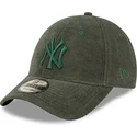 verstellbare-grune-gebogene-kappe-mit-grunem-logo-9forty-towelling-der-new-york-yankees-mlb-von-new-era