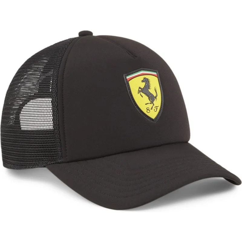 shapka-izvita-traker-cherna-snapbek-race-na-ferrari-formula-1-ot-puma