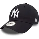 justerbar-morkebla-9twenty-league-essential-kasket-fra-new-york-yankees-mlb-fra-new-era