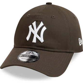 Verstellbare braune 9TWENTY League Essential Kappe der New York Yankees MLB von New Era