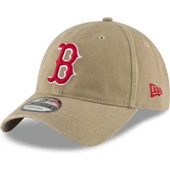 Justerbar lysebrun buet kasket med rød logo 9TWENTY Core Classic fra Boston Red Sox MLB fra New Era