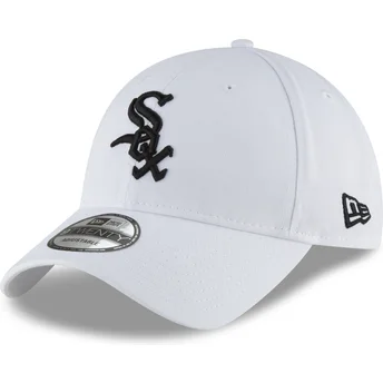 Weiße verstellbare Curved Cap mit schwarzem Logo 9TWENTY Core Classic der Chicago White Sox MLB von New Era