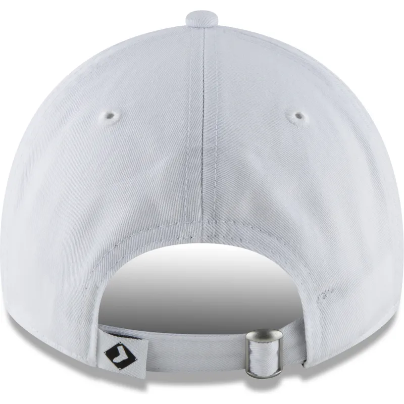 weisse-verstellbare-curved-cap-mit-schwarzem-logo-9twenty-core-classic-der-chicago-white-sox-mlb-von-new-era