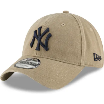 Lysebrun justerbar buet kasket med marineblåt logo 9TWENTY Core Classic fra New York Yankees MLB fra New Era