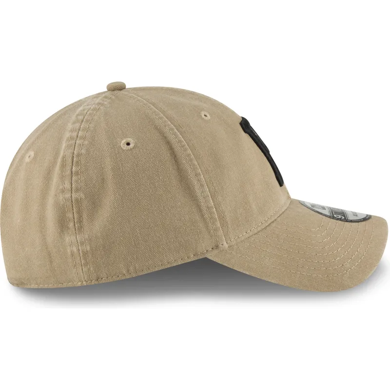 shapka-izvita-kafyav-adjustable-strap-claro-con-logo-negro-9twenty-core-classic-na-pittsburgh-pirates-mlb-ot-new-era