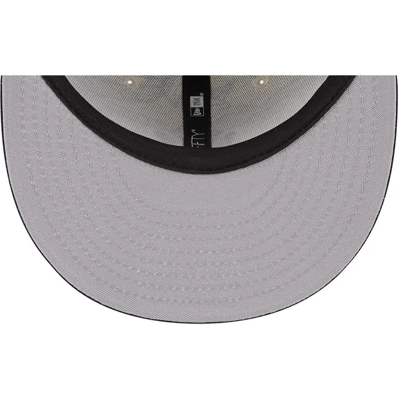 shapka-ploska-mnogocveten-snapbek-9fifty-spring-na-new-york-yankees-mlb-ot-new-era