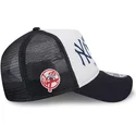 new-era-9forty-a-frame-team-new-york-yankees-mlb-white-and-navy-blue-trucker-hat