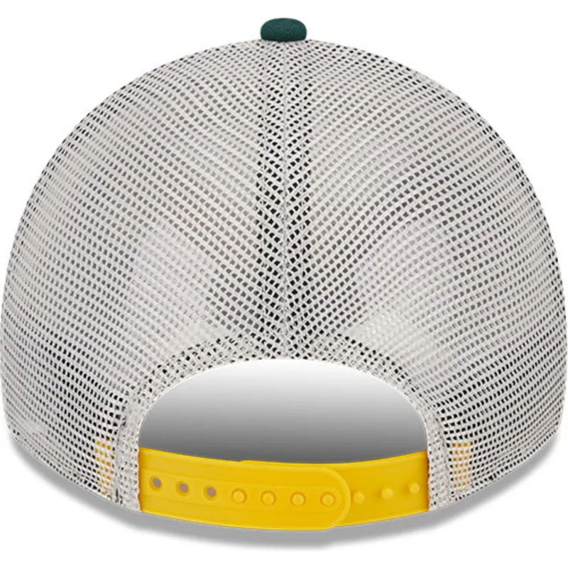 shapka-izvita-traker-zelena-snapbek-9twenty-stripe-na-oakland-athletics-mlb-ot-new-era