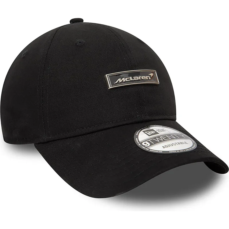 shapka-izvita-cherna-reguliruem-9twenty-pin-badge-na-mclaren-racing-formula-1-ot-new-era
