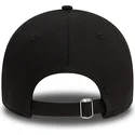 schwarze-verstellbare-9twenty-kappe-mit-gebogenem-schirm-und-pin-abzeichen-von-mclaren-racing-formula-1-von-new-era