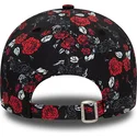 shapka-izvita-cherna-reguliruem-9forty-floral-all-over-print-na-manchester-united-football-club-premier-league-ot-new-era