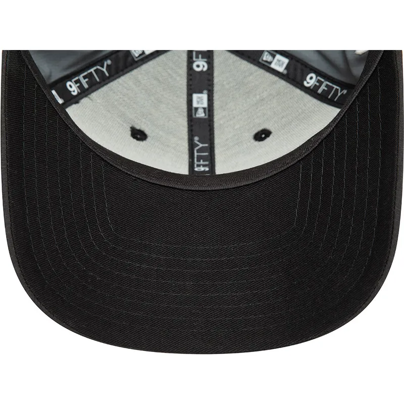 shapka-izvita-cherna-snapbek-9fifty-ripstop-na-ducati-motor-motogp-ot-new-era