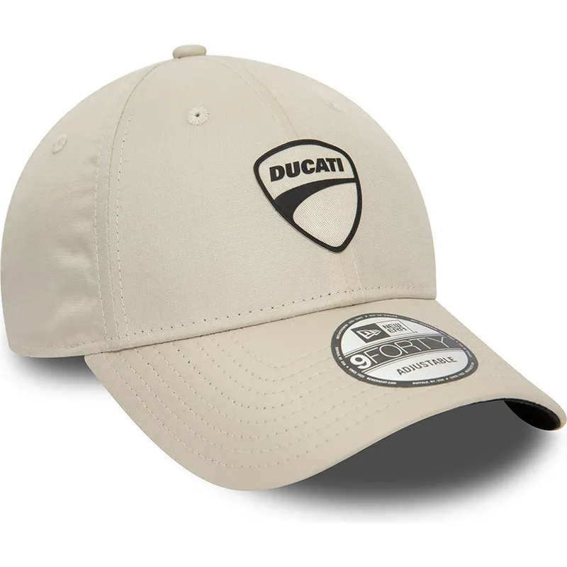 shapka-izvita-bezhov-reguliruem-9forty-ripstop-na-ducati-motor-motogp-ot-new-era