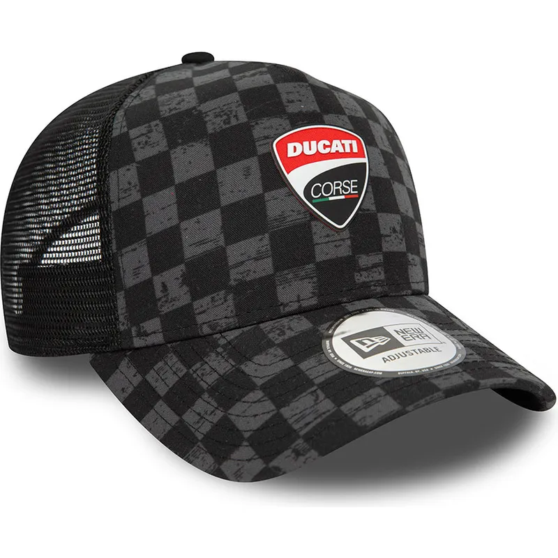 shapka-izvita-traker-cherna-snapbek-9forty-a-frame-all-over-print-check-na-ducati-motor-motogp-ot-new-era