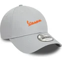 shapka-izvita-siv-reguliruem-9forty-seasonal-colour-na-vespa-piaggio-ot-new-era