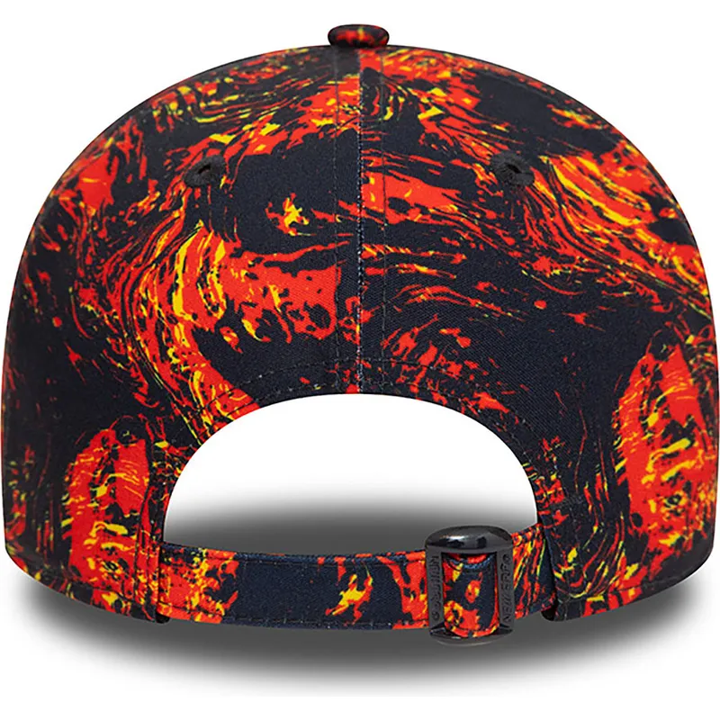 shapka-izvita-chervena-reguliruem-9forty-all-over-print-na-red-bull-racing-formula-1-ot-new-era