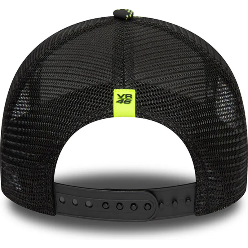 shapka-izvita-traker-cherna-snapbek-9forty-a-frame-poly-print-na-valentino-rossi-vr46-motogp-ot-new-era