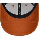 shapka-izvita-kafyav-reguliruem-9forty-essential-ot-new-era