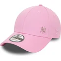 shapka-izvita-roza-snapbek-9forty-flawless-na-new-york-yankees-mlb-ot-new-era
