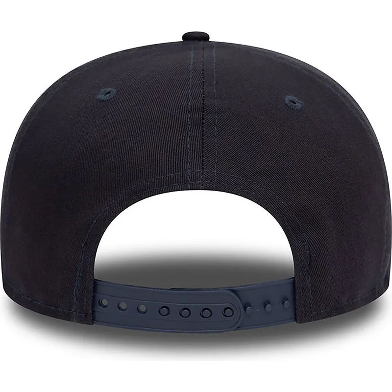 shapka-ploska-tmnosin-snapbek-9fifty-outline-na-new-york-yankees-mlb-ot-new-era
