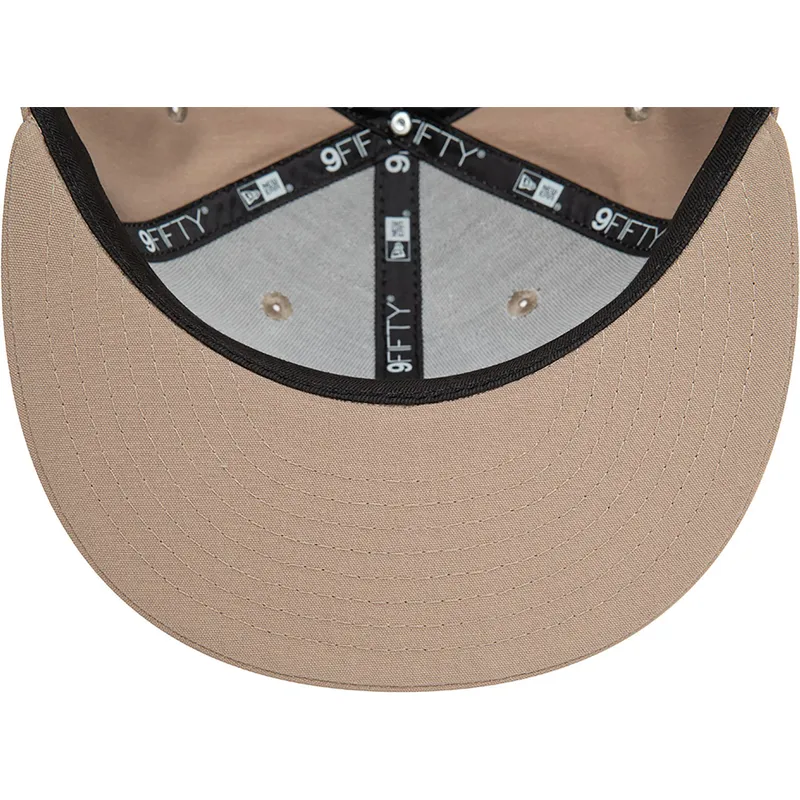 shapka-ploska-kafyav-snapbek-9fifty-repreve-na-new-york-yankees-mlb-ot-new-era