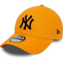 shapka-izvita-oranzhev-reguliruem-9forty-league-essential-na-new-york-yankees-mlb-ot-new-era