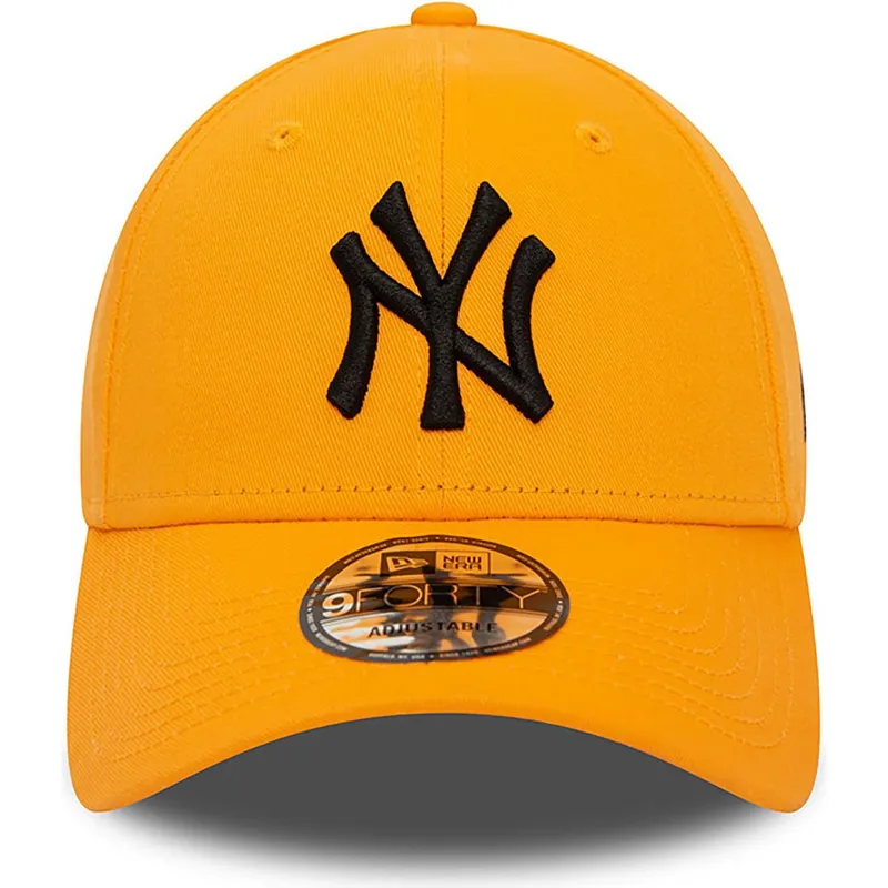 shapka-izvita-oranzhev-reguliruem-9forty-league-essential-na-new-york-yankees-mlb-ot-new-era