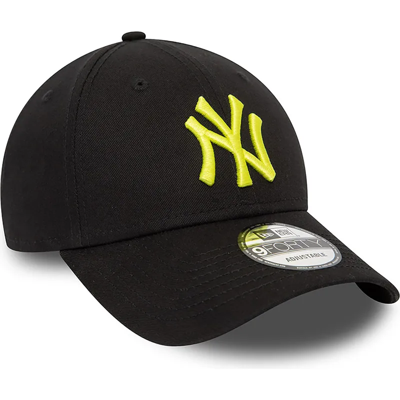 shapka-izvita-cherna-reguliruem-9forty-league-essential-na-new-york-yankees-mlb-ot-new-era