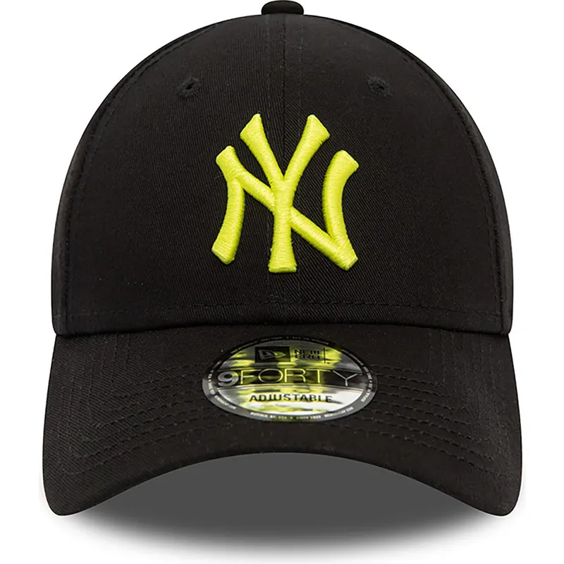 shapka-izvita-cherna-reguliruem-9forty-league-essential-na-new-york-yankees-mlb-ot-new-era