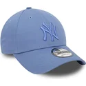 new-era-mlb-new-york-yankees-9forty-league-essential-verstellbare-blaue-kappe-mit-gebogenem-schirm-und-blauem-logo