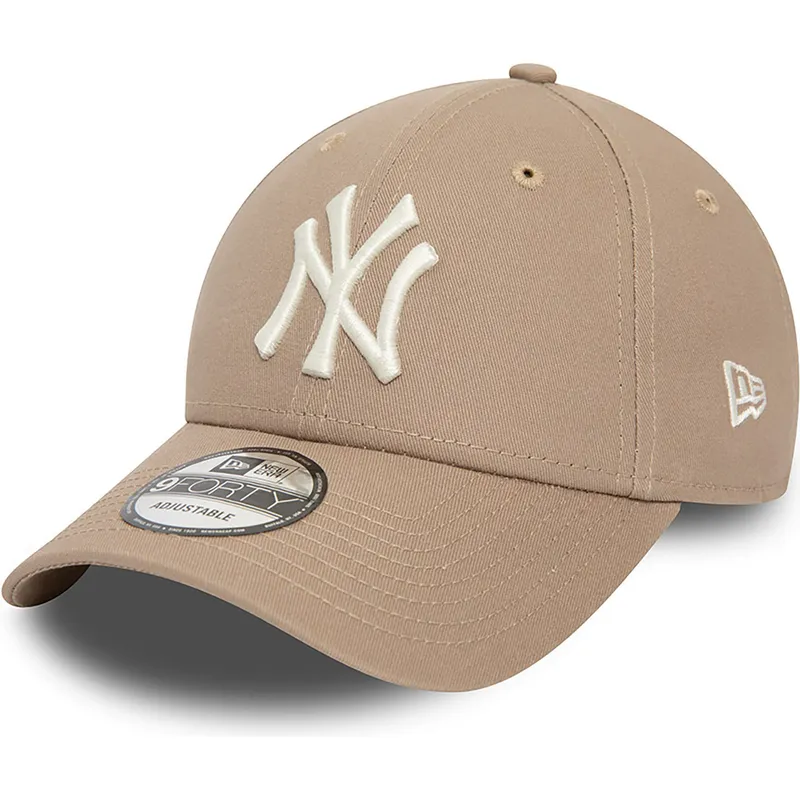 shapka-izvita-kafyav-reguliruem-9forty-league-essential-na-new-york-yankees-mlb-ot-new-era