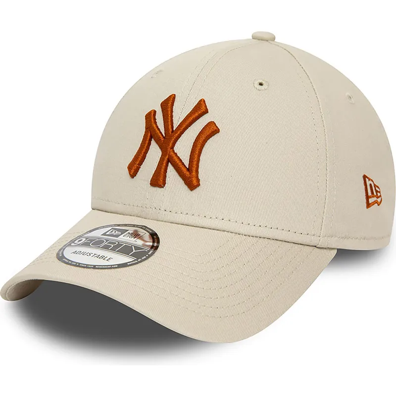 shapka-izvita-bezhov-reguliruem-9forty-league-essential-na-new-york-yankees-mlb-ot-new-era
