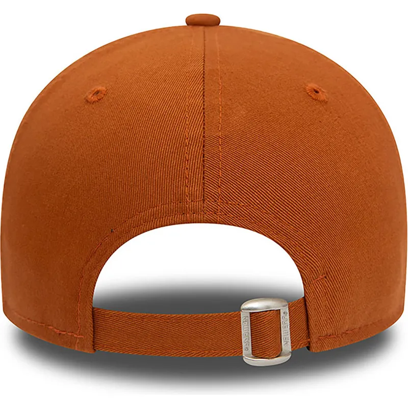 shapka-izvita-kafyav-reguliruem-9forty-league-essential-na-new-york-yankees-mlb-ot-new-era