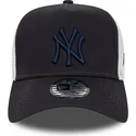 shapka-izvita-traker-tmnosin-snapbek-a-frame-league-essential-na-new-york-yankees-mlb-ot-new-era
