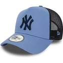 shapka-izvita-traker-sinya-snapbek-a-frame-league-essential-na-new-york-yankees-mlb-ot-new-era
