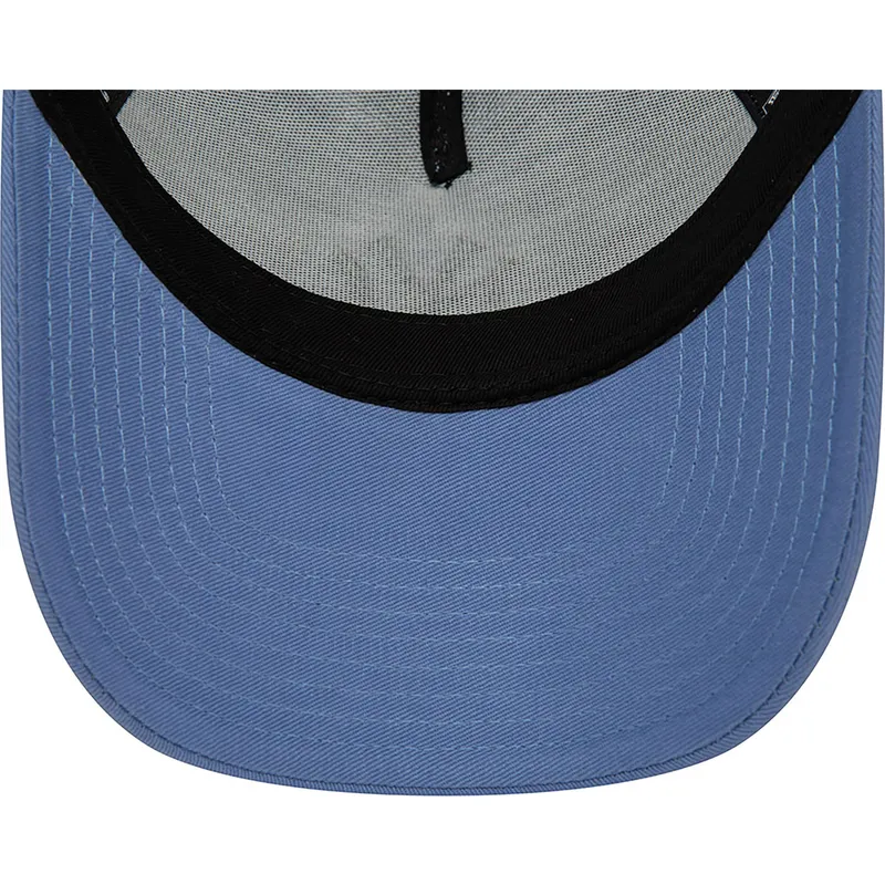 shapka-izvita-traker-sinya-snapbek-a-frame-league-essential-na-new-york-yankees-mlb-ot-new-era
