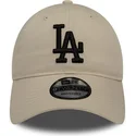 shapka-izvita-bezhov-reguliruem-9twenty-league-essential-na-los-angeles-dodgers-mlb-ot-new-era