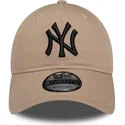 shapka-izvita-kafyav-reguliruem-9twenty-league-essential-na-new-york-yankees-mlb-ot-new-era