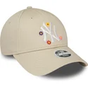 shapka-izvita-bezhov-reguliruem-9forty-flower-na-new-york-yankees-mlb-ot-new-era