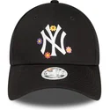 new-era-mlb-new-york-yankees-9forty-verstellbare-damenkappe-mit-gebogenem-schirm-in-schwarz-mit-blumenmuster