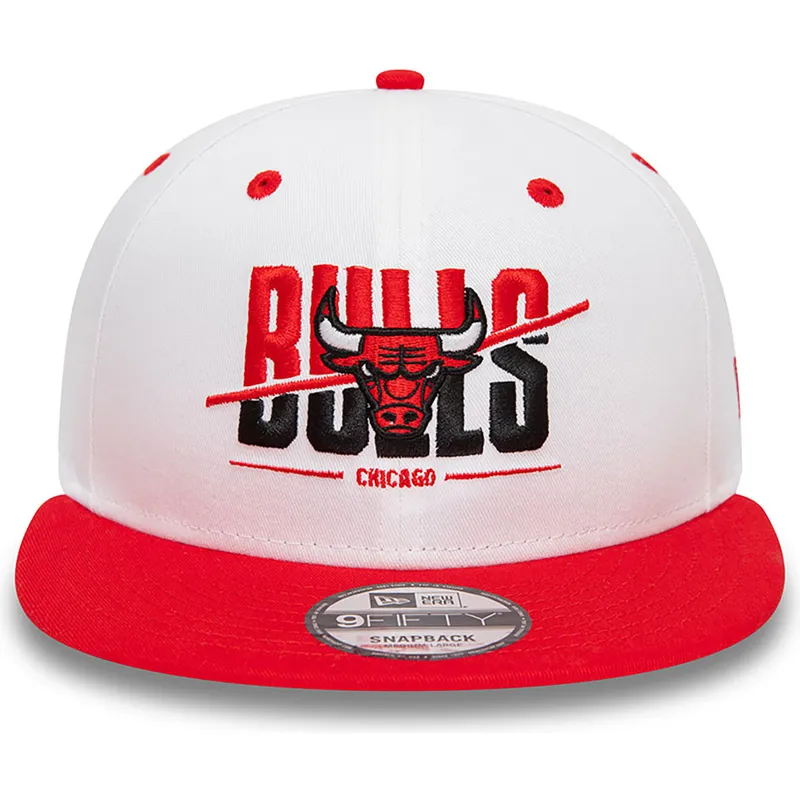 weisse-und-rote-flache-snapback-kappe-9fifty-white-crown-von-chicago-bulls-nba-von-new-era