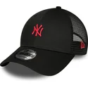 shapka-izvita-traker-cherna-reguliruem-9forty-home-field-na-new-york-yankees-mlb-ot-new-era